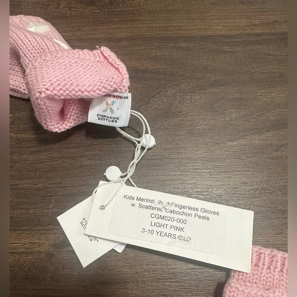 Girl's Carolyn Rowan x Stephanie Gottlieb Merino Wool Fingerless Gloves